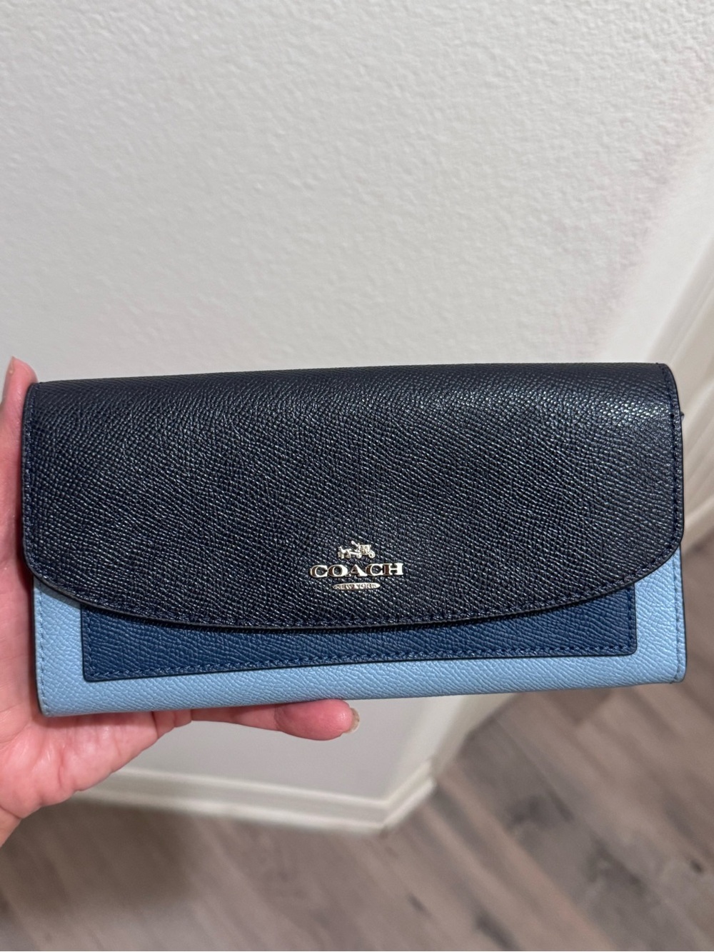 Coach Slim Envelope Wallet Blue Colorblock Crossgrain leather EUC